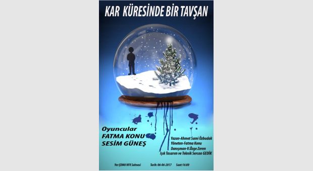 Kar Küresinde Bir Tavşan