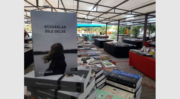 Elvin Göncü İmza Ve Söyleşisi